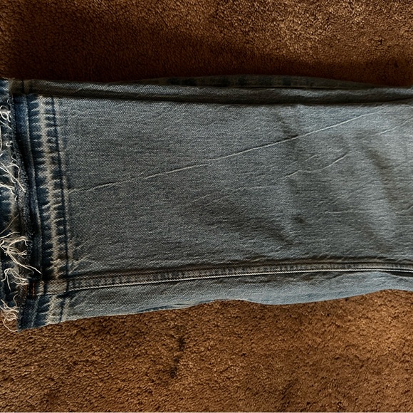 Abercrombie & Fitch Distressed Light Blue Jeans - Picture 3 of 3